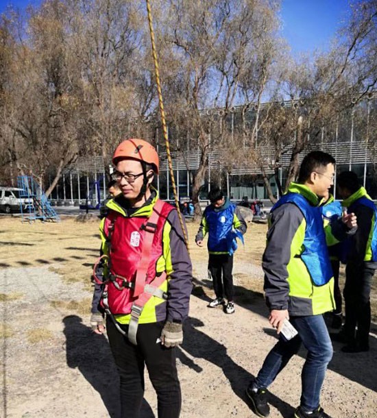 培訓快訊培訓時間：12月10日培訓單位:蘭州石化公司團干部培訓班培訓課程:團建活動